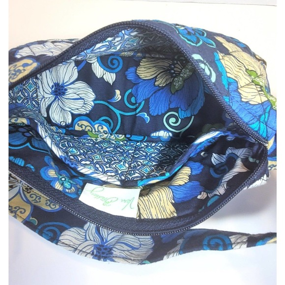 Vera Bradley MOD FLORAL BLUE Zip Purse Shoulder Bag Baguette Side Pockets - Picture 2 of 8